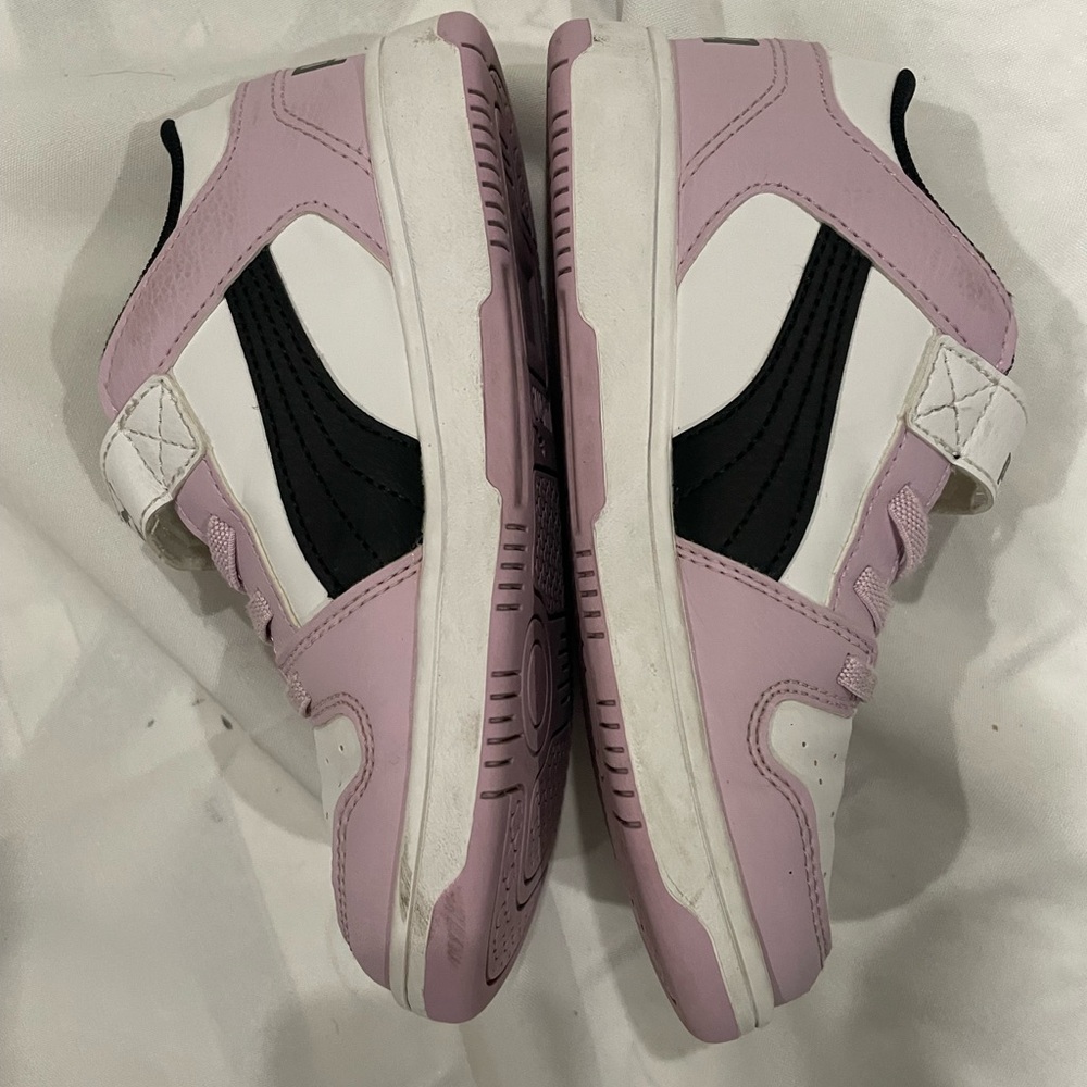 Puma Kids Sneakers - Light Purple and White good condition - Picture 2 of 7